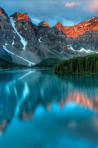 Beautiful Lake Alberta, Canada Beautiful Lake Alberta, Canada