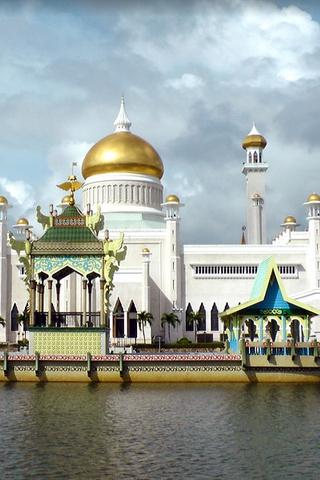 Gold Mosque, Brunei 